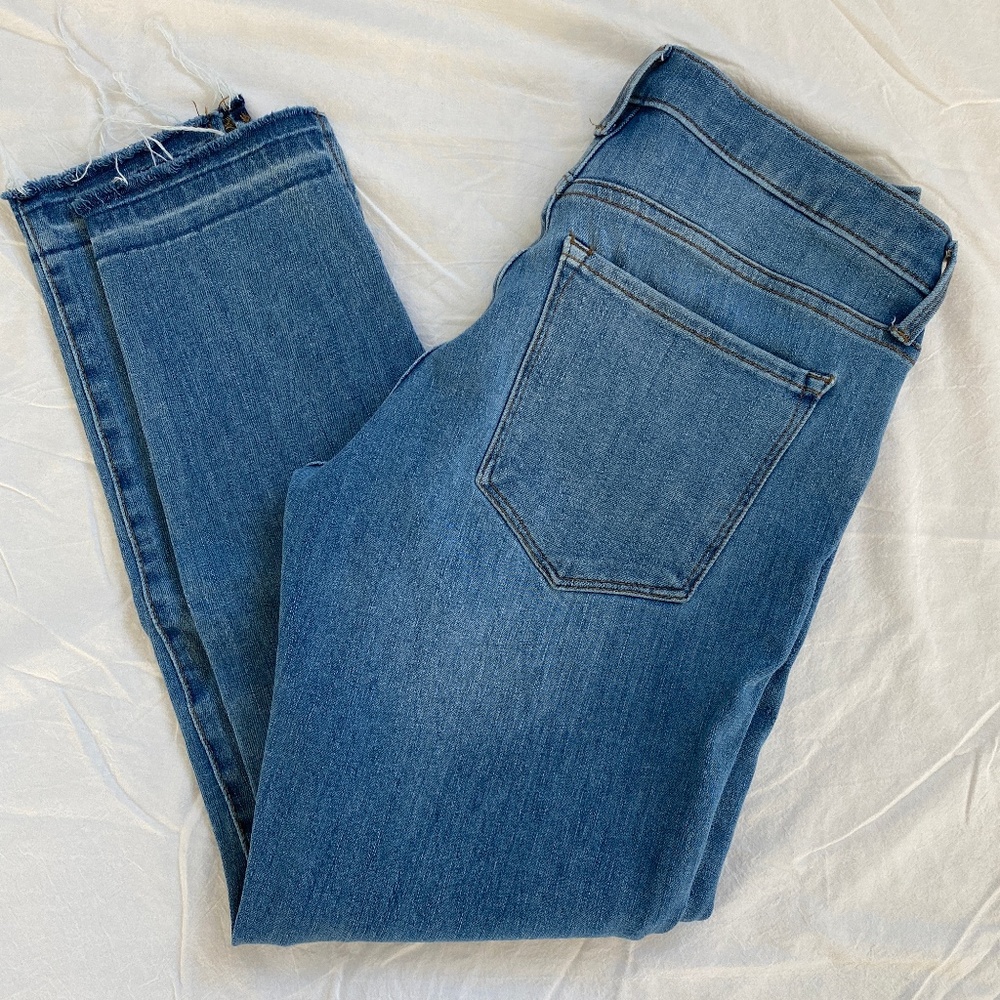 Banana Republic Skinny Ankle Jean w/ Released Hem - Picture 2 of 8